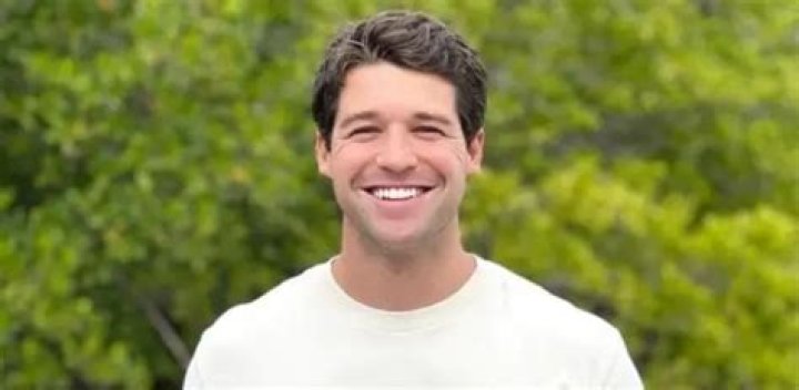 Hayden Markowitz (The Bachelorette) Wiki, Age, Girlfriend, Height, Family, Dog, Ethnicity, Nationality, Net Worth, Instagram