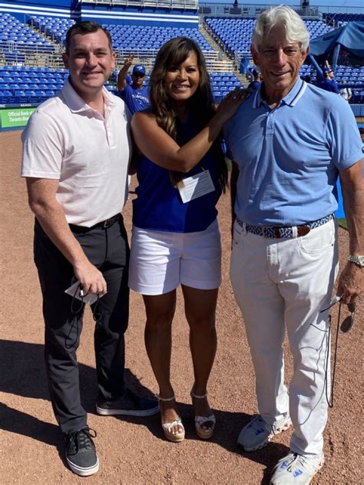 Hazel Mae MLB Network: Bio, Age, Height, Husband, Kevin Barker, Brian Burke, Salary and Net Worth