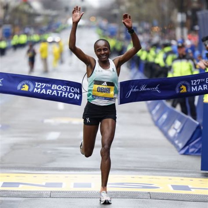 Hellen Obiri Bio, Age, Wiki, Height, Net Worth, Parents,Tribe, Facts ,Husband, Doha And Achievements
