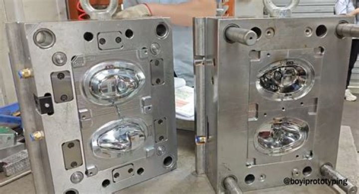 How do you get mold out of paper money