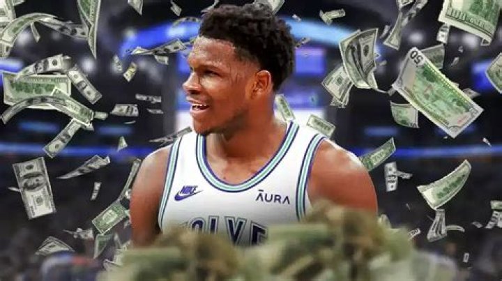 How Much Money Does Elwood Edwards Make? Latest Elwood Edwards Net Worth Income Salary