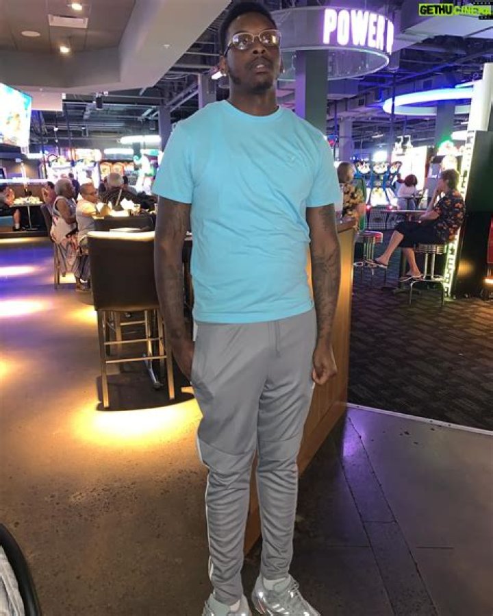 How Much Money Does Ralph Anwan Glover Make? Latest Ralph Anwan Glover Net Worth Income Salary