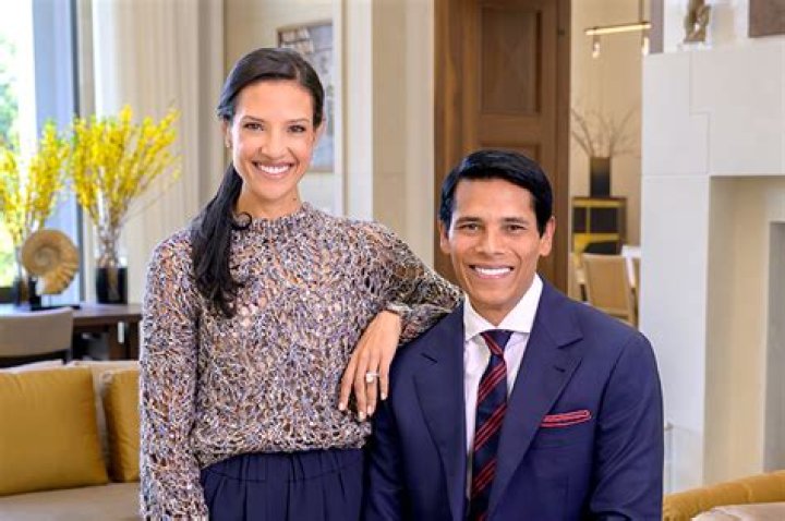 How Old Is Megha Tolia? Age Of Nextdoor CEO Nirav Tolia Wife Revealed