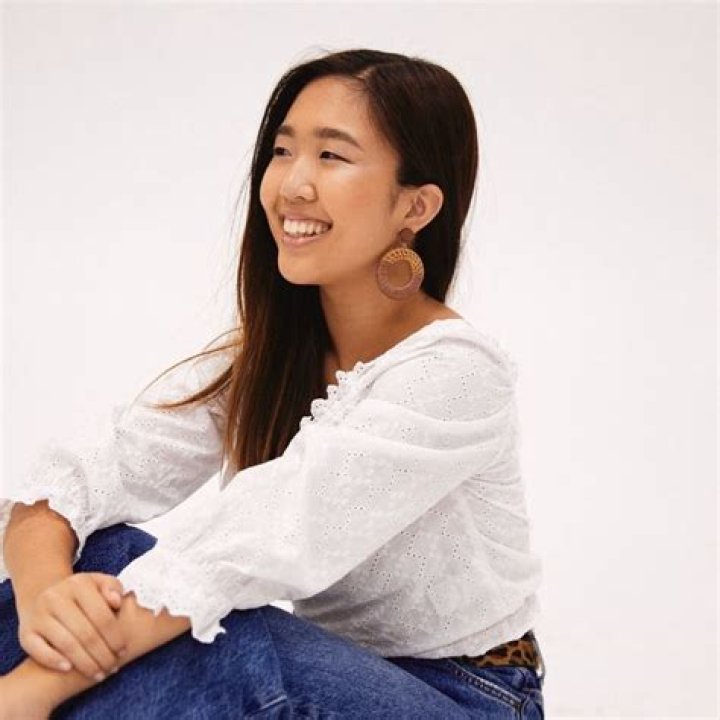 How old is Nina Lu? Age, Height, Nationality, Boyfriend, Wiki