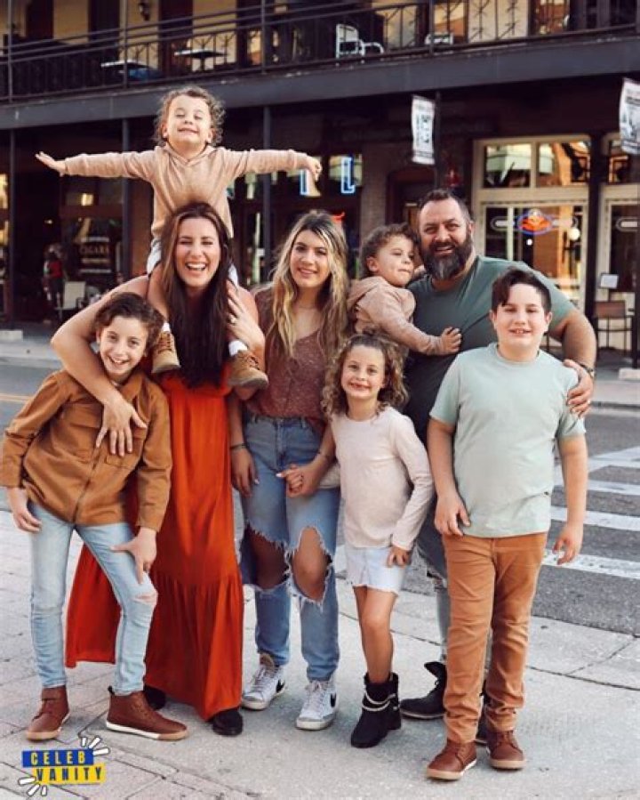 How Old Is Tabitha Byron? Her Age And Parents – Meet Her On Instagram