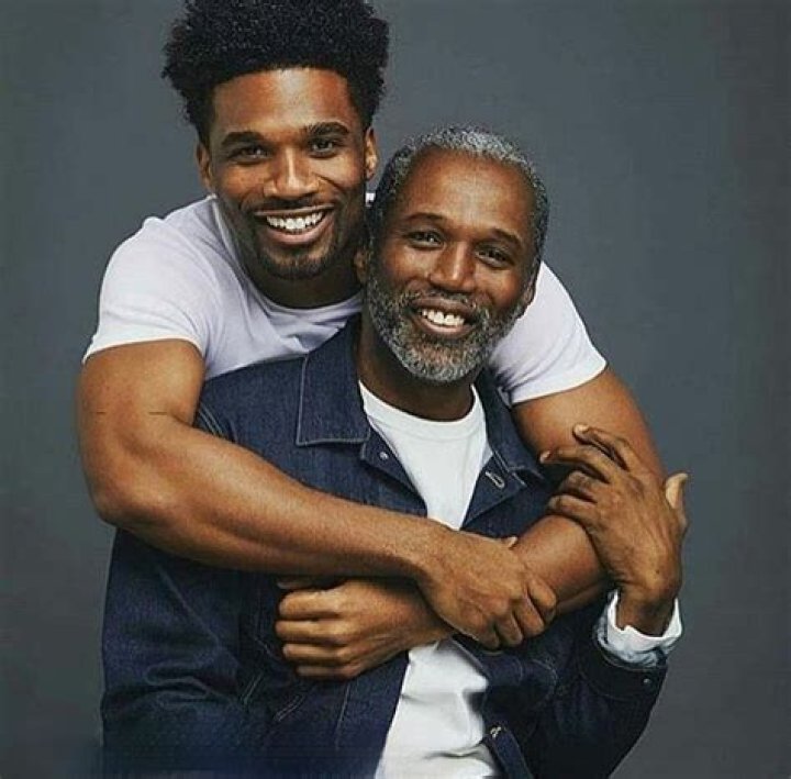 How Old Is Teo Dellback From Bonus Family? Meet The Young Actor On Instagram