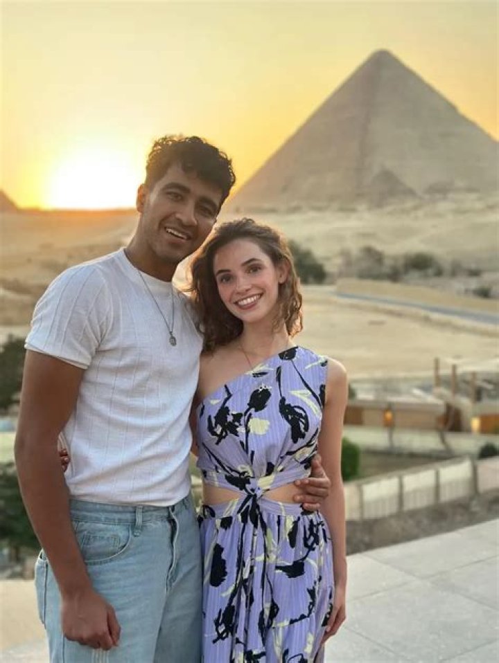 Is Al Weaver Gay? Biography , Everything On Partner, Girlfriend and Wife: Actor