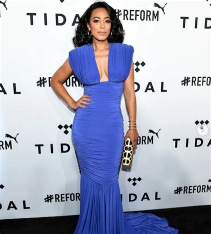 Is Angela Rye Married? Her Bio, Birthday, Age, Husband, Family, Salary and Net worth