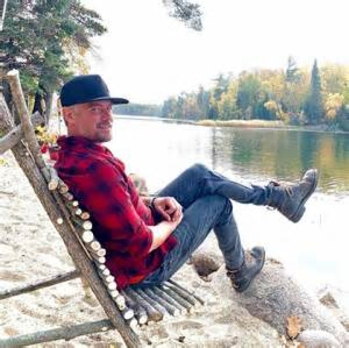 Is Josh Duhamel a nice guy? Was Josh Duhamel in GREY’s anatomy? Who is the actor that looks like Josh Duhamel?