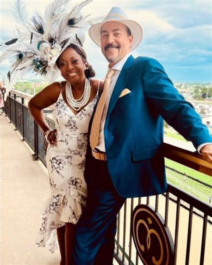 Is Kim Adams Still Married To Jeffrey Daudert? The Mother Of Five Has Seen A Lot Amidst Her Divorce