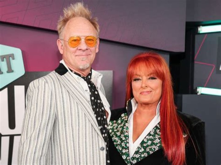 Is Wynonna Judd related to Elvis?