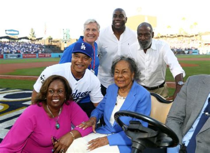 Jackie Robinson’s Net Worth, Biography, Career, Awards, Fact and Life Story