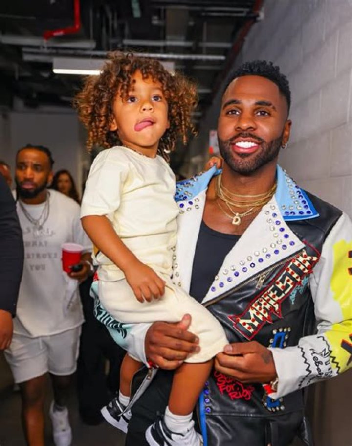 Jason Derulo (Singer) Age, Biography, Wiki, Height, Weight, Net Worth, Girlfriend, Career