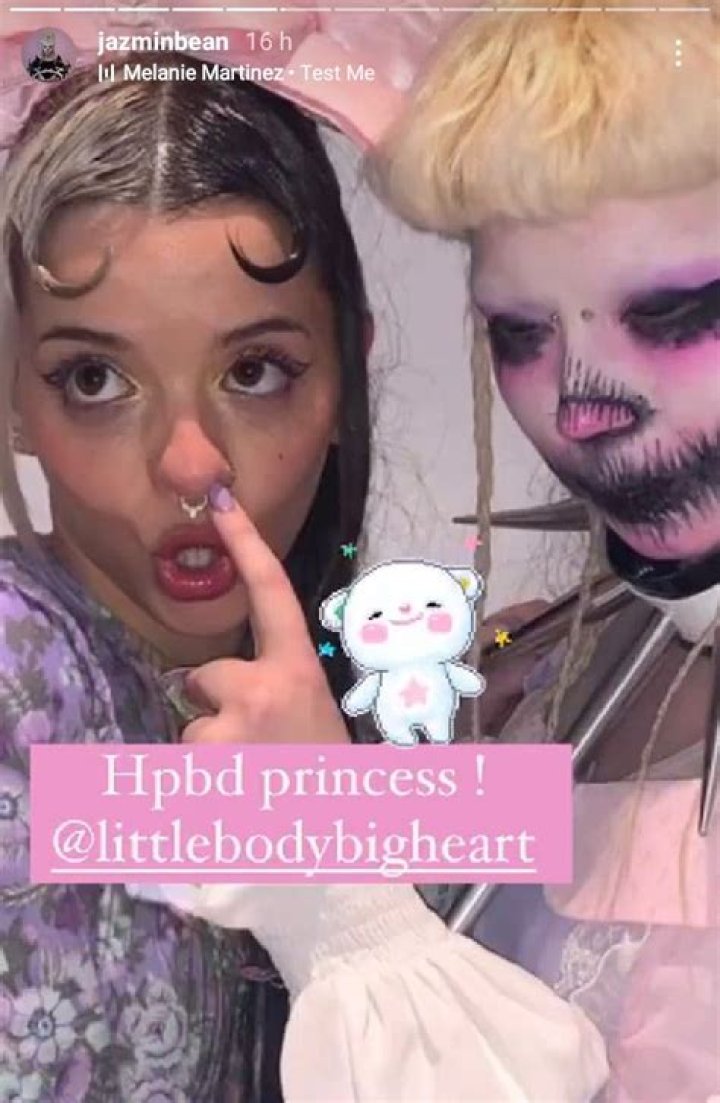 Jazmin Bean Height, Weight, Net Worth, Age, Birthday, Wikipedia, Who, Instagram, Biography