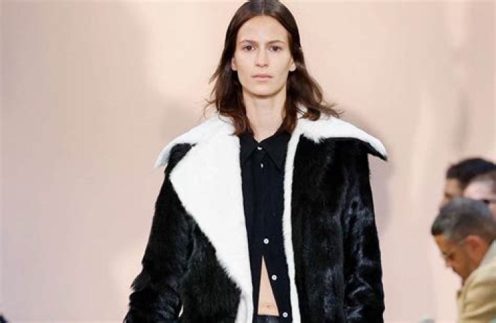 Jeanne Cadieu Height, Weight, Net Worth, Age, Birthday, Wikipedia, Who, Nationality, Biography