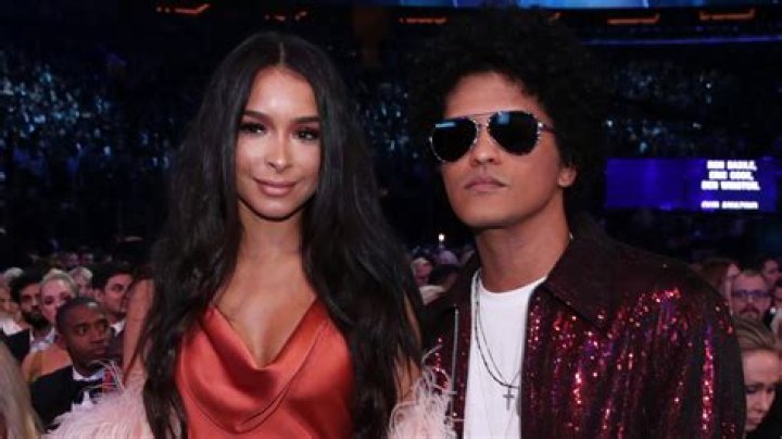 Jessica Caban Age, Kids, And Bruno Mars Married, Nationality, Songs