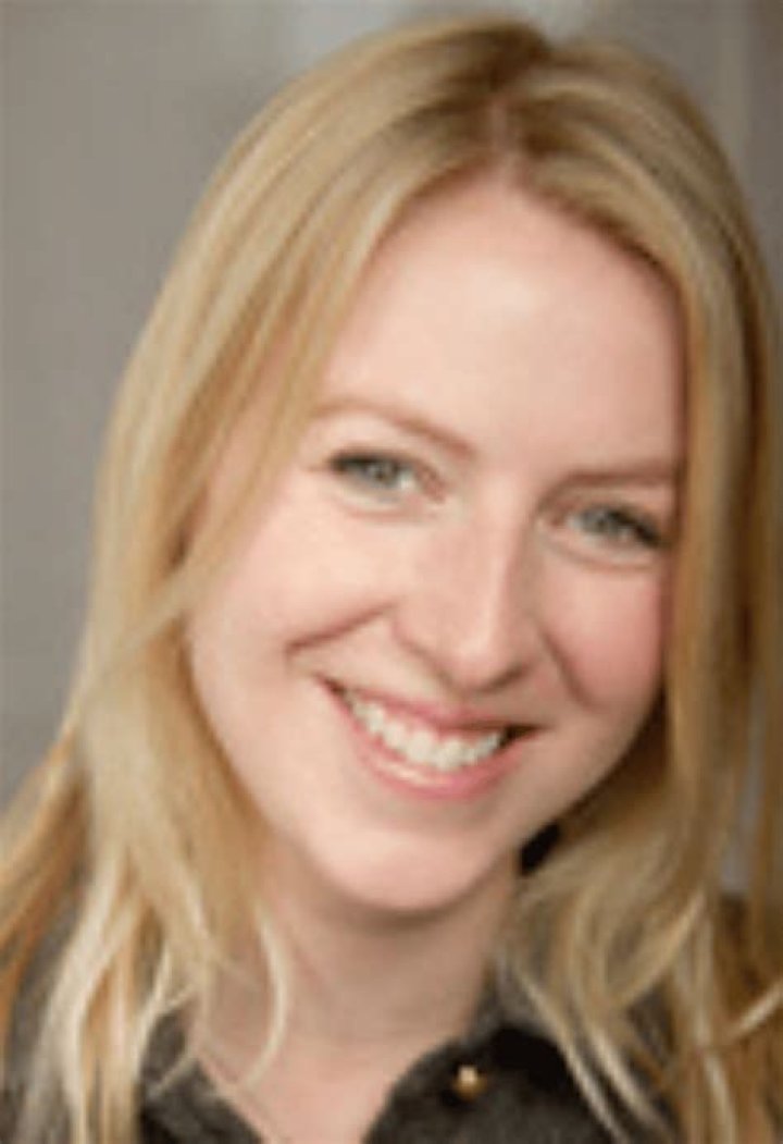 Joanna McNeil Net Worth, Income, Salary, Eaarnings, Biography