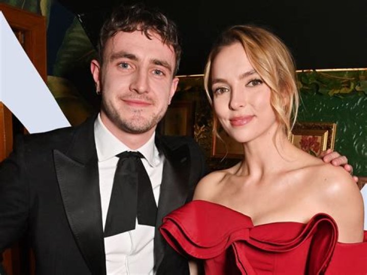 Jodie Comer Bio, Wiki, Age, Height, Parents, Husband, Net Worth, Movies