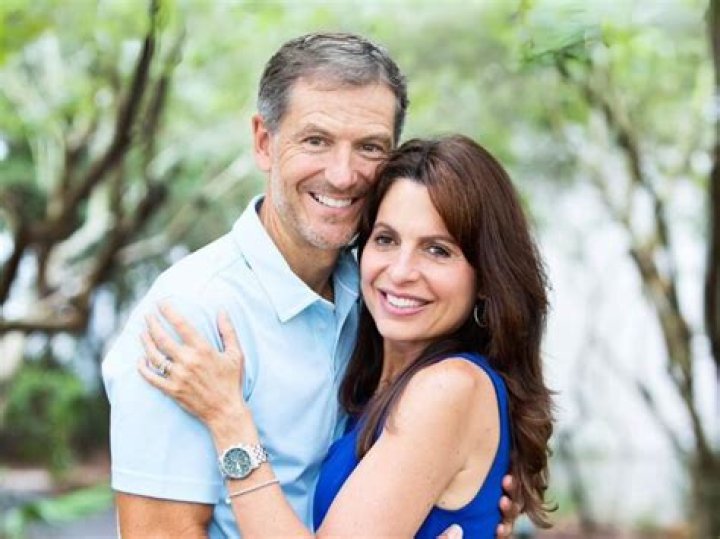 John Bevere’s Net Worth, Age, Height, Weight, Wife, Kids, Bio-Wiki