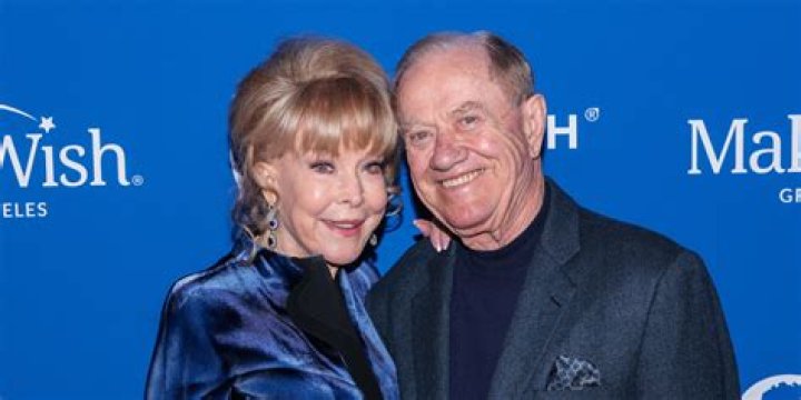 Jon Eicholtz- Wiki, Age, Net Worth, Ethnicity, Wife, Height, Career