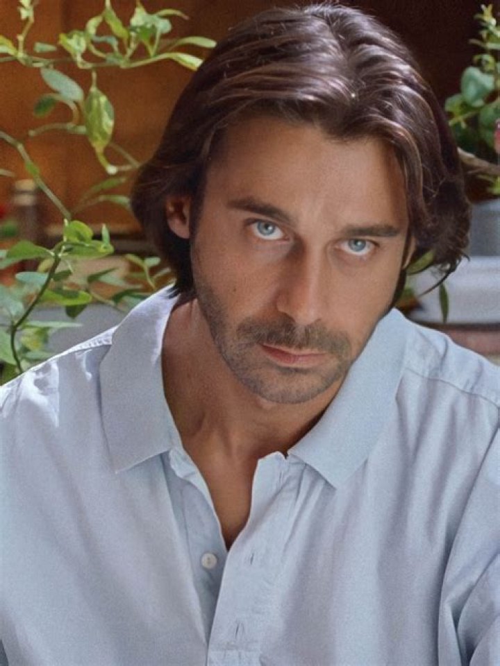 Jordi Mollà Bio, Age, Director, Movies and TV Shows