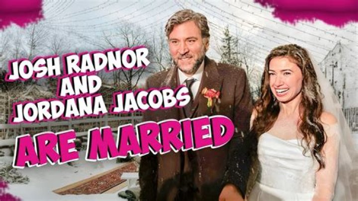 Josh Radnor: Girlfriend, net worth, tattoos, smoking & body facts