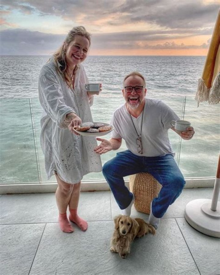 Julia Stoepel Biography, Age, Career, Husband, Children, Net worth