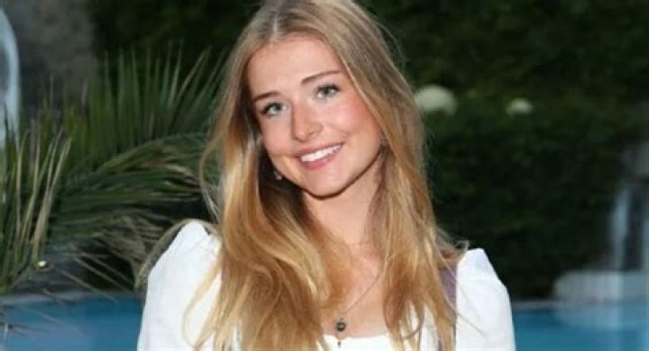 Justine Francesca Net Worth, Income, Salary, Earnings, Biography