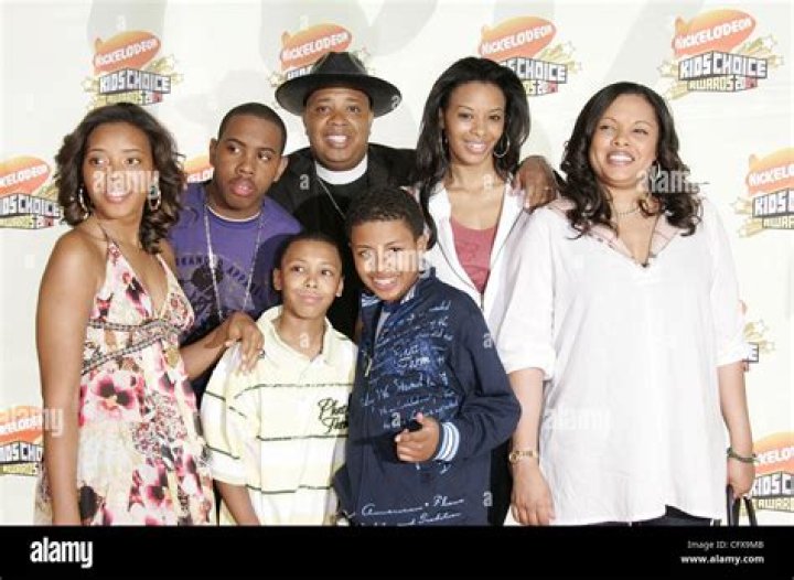 Justine Simmons(Run’s House)Bio-Wiki, Age, Joseph Simmons, Net Worth, Kids, Brown Sugar, And Books.