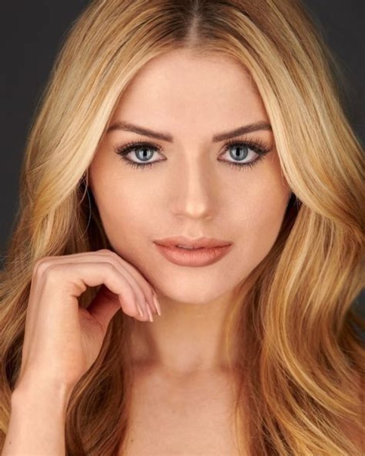 Kalyssa Alynn’s biography, net worth, fact, career, awards and life story