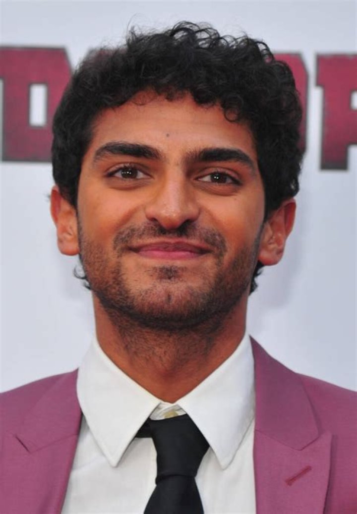 Karan Soni Bio, Wiki, Age, Height, Family, Wife, Actor, Movies and Net Worth