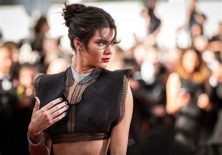 Kendall Jenner’s Height, Weight and 8 Other Things About The American Model