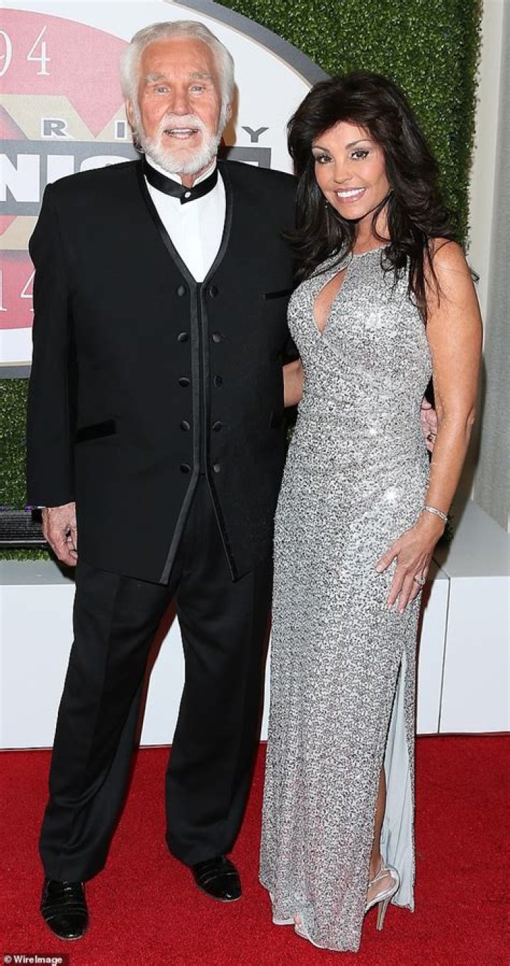 Kenny Rogers’ wife, Wanda Miller Biography: Height, Net Worth, Weight, Age, Instagram, Wikipedia, Husband, Child