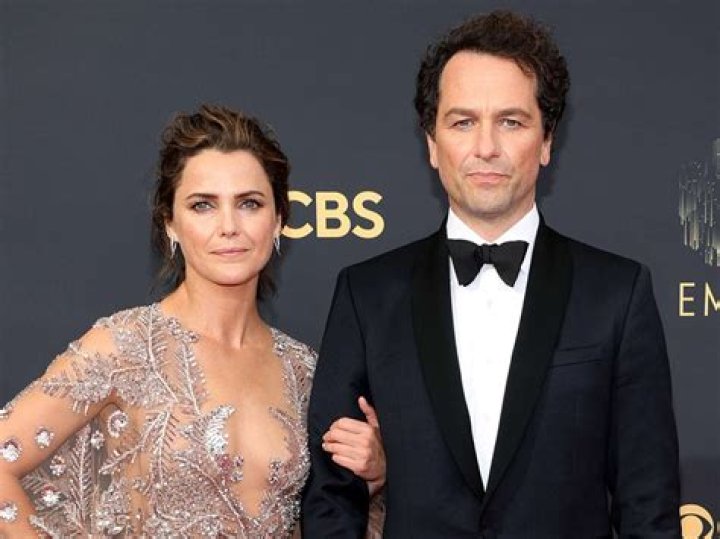 Keri Russell: Boyfriend, net worth, tattoos, smoking & body measurements