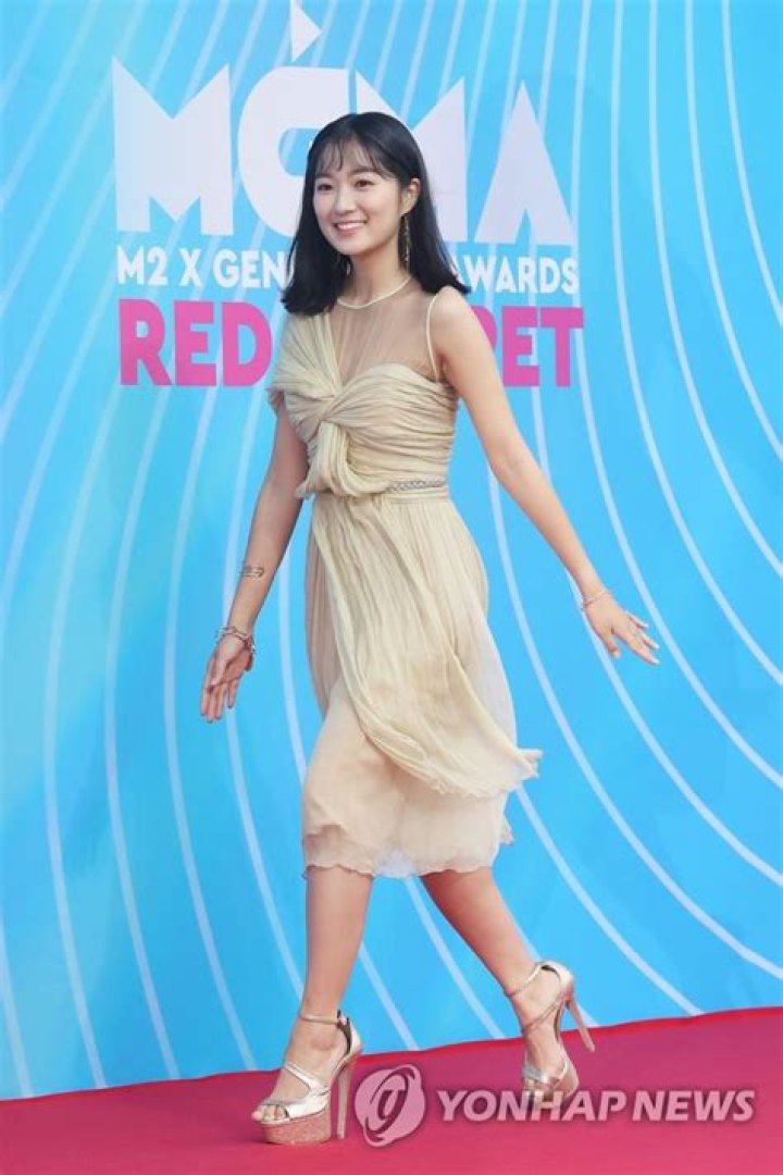 Kim Hye-Yoon Wiki, Bio, Age, Height, Weight, Measurements, Net Worth, Movies, Awards, Facts