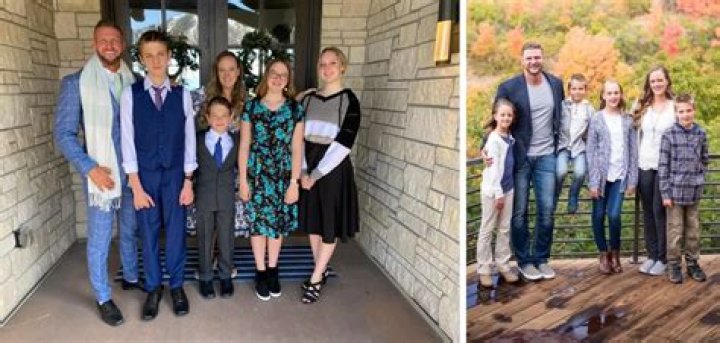 Kris Krohn Bio, Wiki, Age, Wife, Net Worth, Books, Reviews, Real Estate