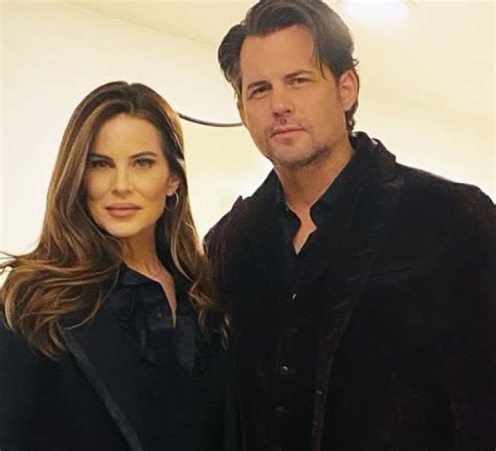 Kristoffer Polaha Wife: Everything On His Family Net Worth, Age, Wiki, Biography and Married Life