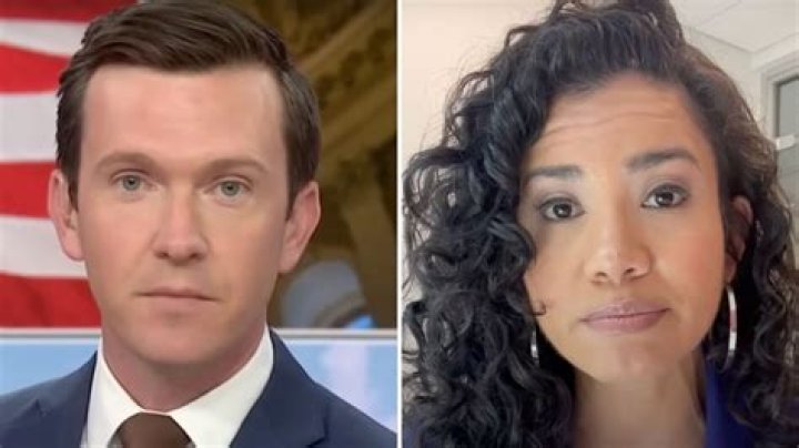 Laura Barron Lopez Bio, Age, Family, Husband, CNN, PBS NewsHour