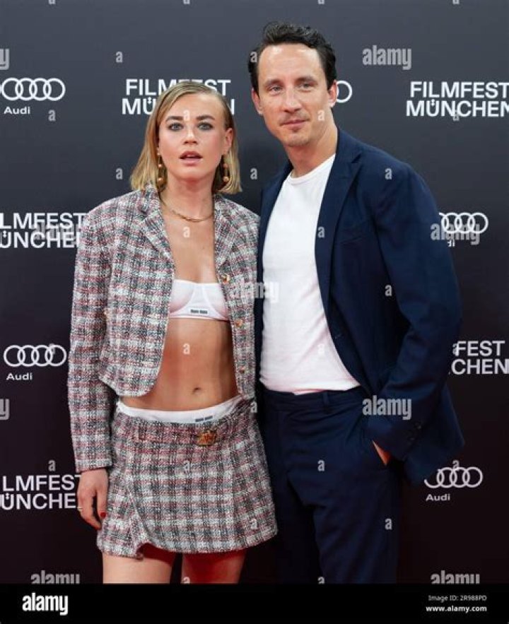 Laurence Rupp Barbarians: Age, Height, Girlfriend, Instagram