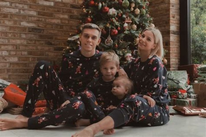 Leandro Trossard Is A Family Man, Meet His Wife Laura Hilven And Their Kids On Instagram