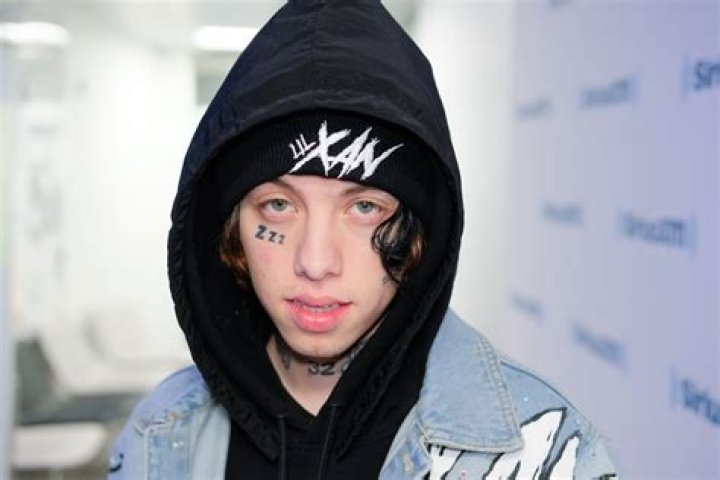 Lil Xan Height, Weight, Net Worth, Age, Birthday, Wikipedia, Who, Nationality, Biography