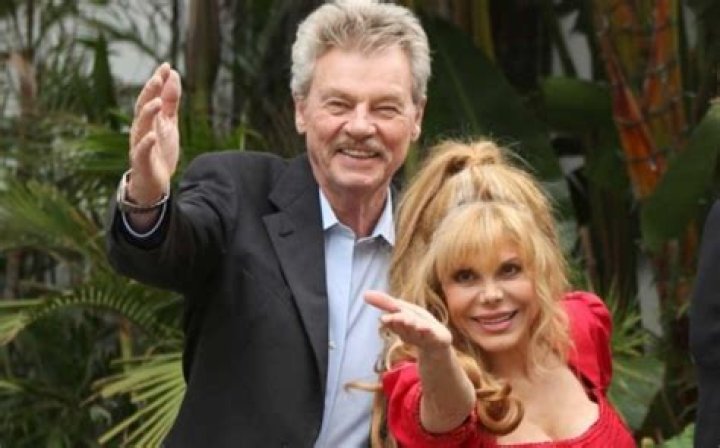 Linda McNeil Wiki, Age, Gale Sayers Wife, Family, Children, Net Worth, Pictures