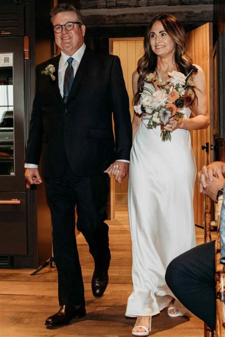 Lindsay Winch: Get To Know Actress From Love is a Piece of Cake