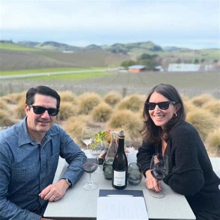 Liz Kreutz (ABC7) Bio, Wiki, Age, Nationality, Parents, Husband, Married, Salary, Net Worth and Measurements