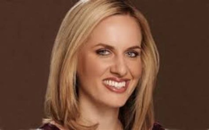 Lori Jane Gliha Wiki, Age, Husband, Family, Kids, Height, Salary, Net Worth, Instagram