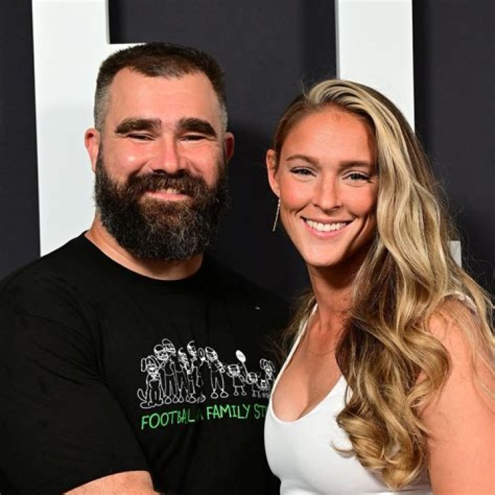 Lori Stokes Biography, Age, Daughters, Husband, Salary, Networth, Instagram