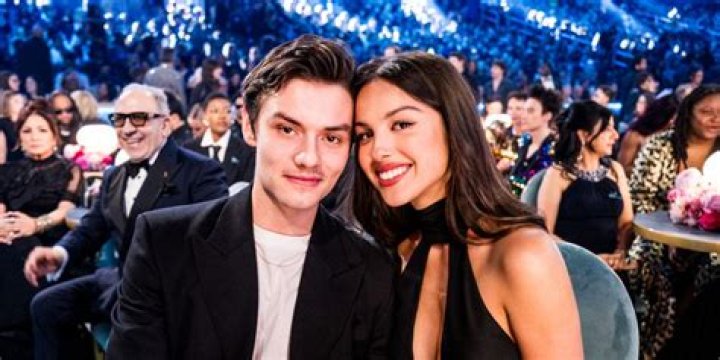 Louis Partridge dating history: Who did Louis Partridge used to date?