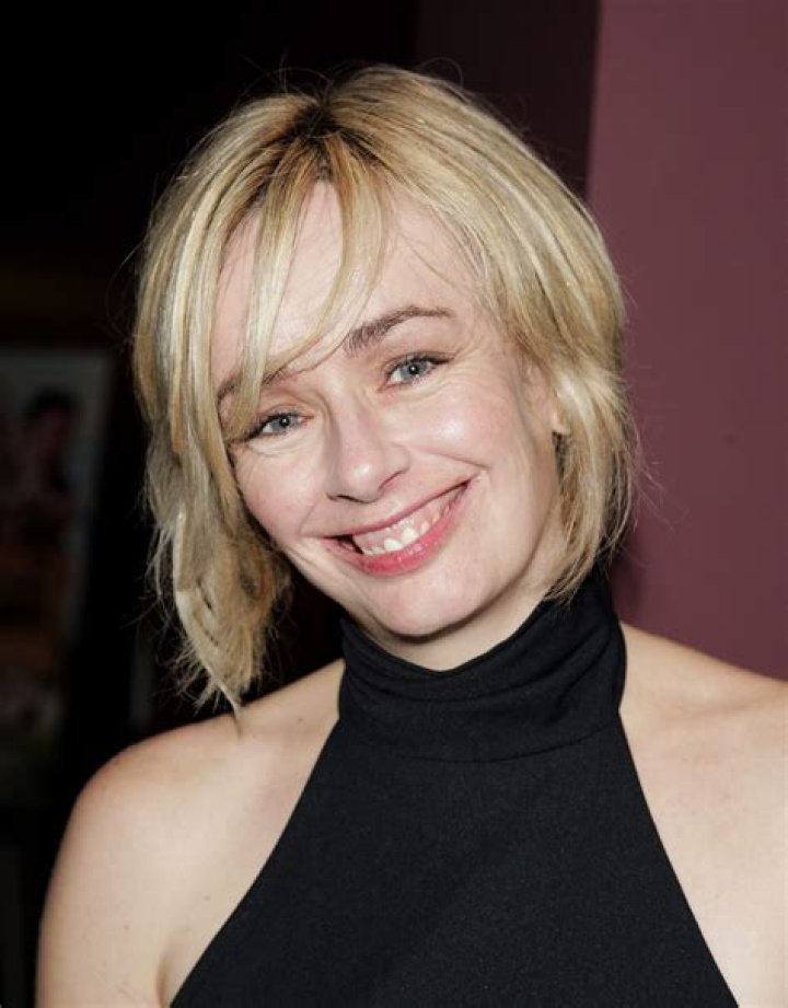 Lucy DeCoutere Net Worth, Income, Salary, Earnings, Biography