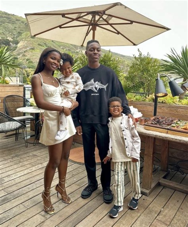 Lyndie Benson Wikipedia, Biography, Age, Partner, Kenny G Ex-Wife, Instagram Net Worth,