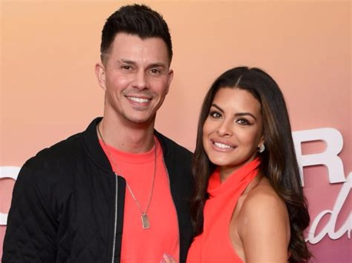 Mariela ‘Mari’ Pepin The Bachelor: Age, Wiki, Biography Instagram, Height, Job